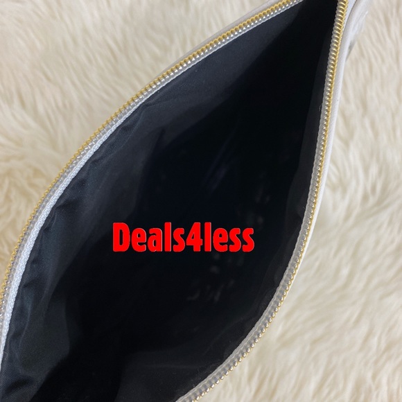 Oscar de la Renta Pouch Makeup Case Organizer Bag White Lined Perforated NEW - Picture 7 of 7